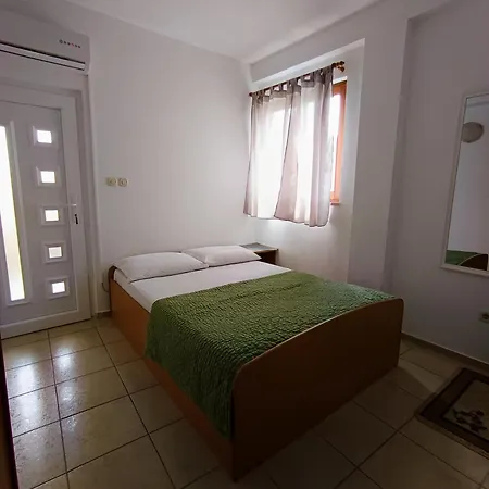 Studio Marinella Apartment *