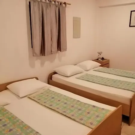 Appartamento Marinella Baška Voda